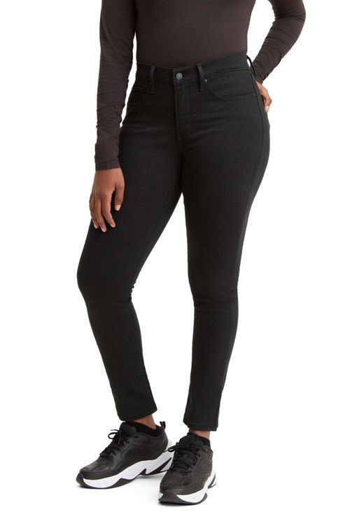 311 Levi’s® Shaping Skinny
