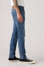 MB_28833-1456_GLO_CM_SV_UR