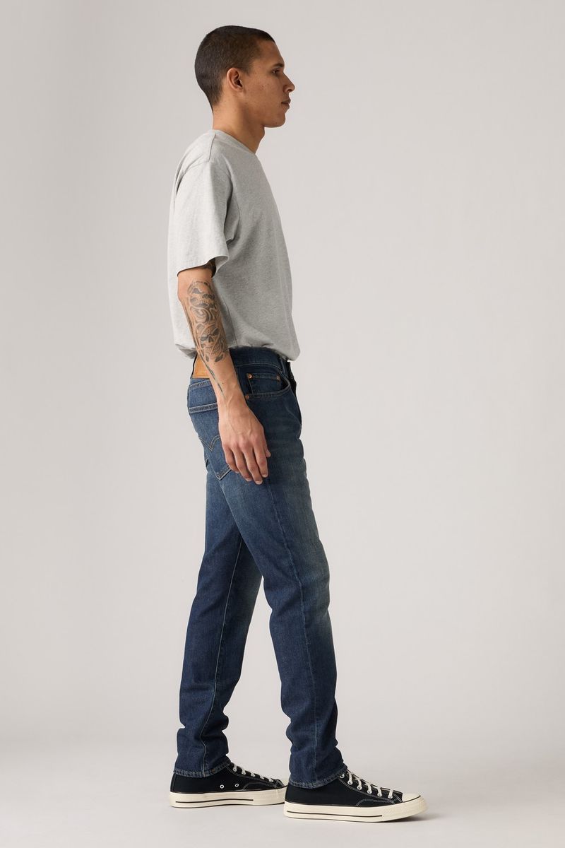 MB_28833-1454_GLO_CM_SV