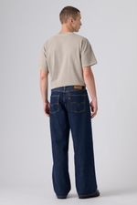 sl:MB_0081B-0001_GLO_CM_BV.JPG:t9j8yk
